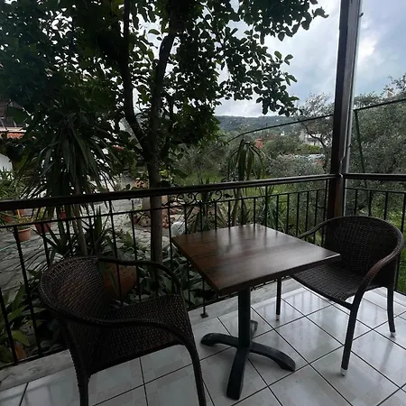 Aparthotel Diamantoula